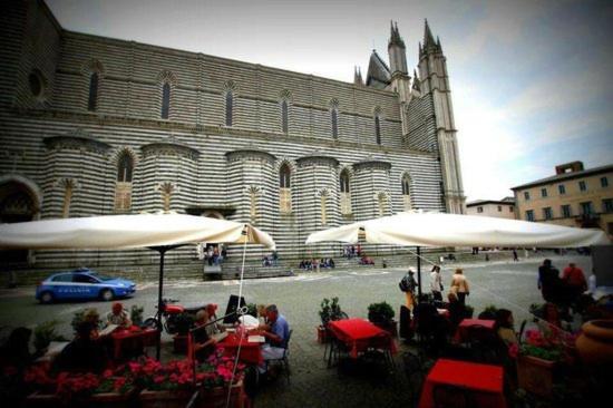 Residenza Duomo Acomodação com café da manhã Orvieto Exterior foto